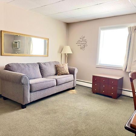 Colonial Valley Motel Farmington Экстерьер фото