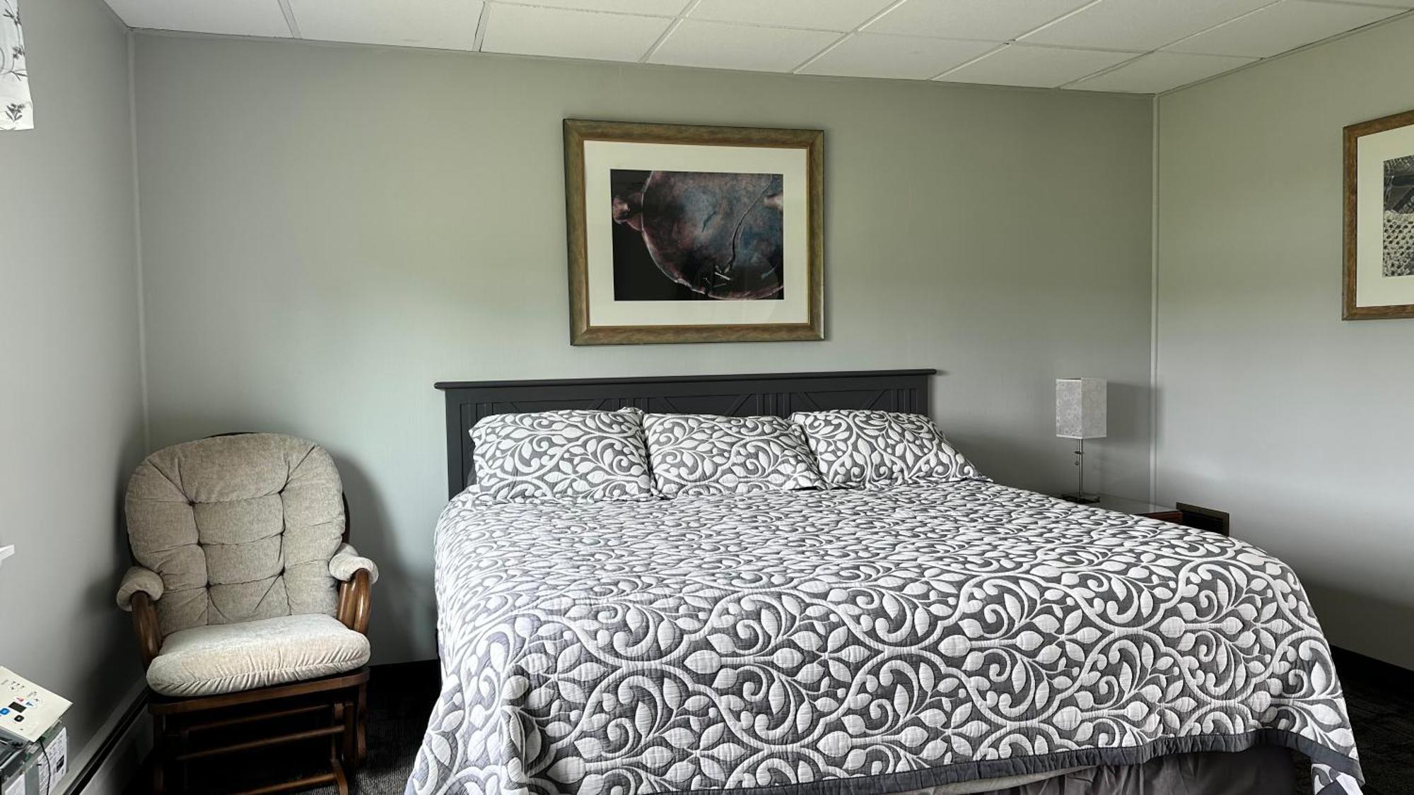 Colonial Valley Motel Farmington Экстерьер фото