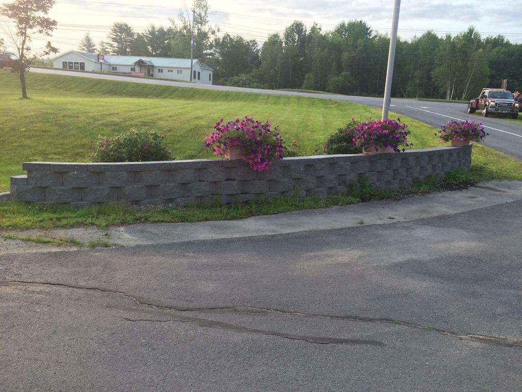Colonial Valley Motel Farmington Экстерьер фото